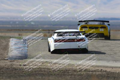 media/Oct-26-2025-CalClub SCCA (Sun) [[8ce1e69566]]/Group 4/Grapevine/